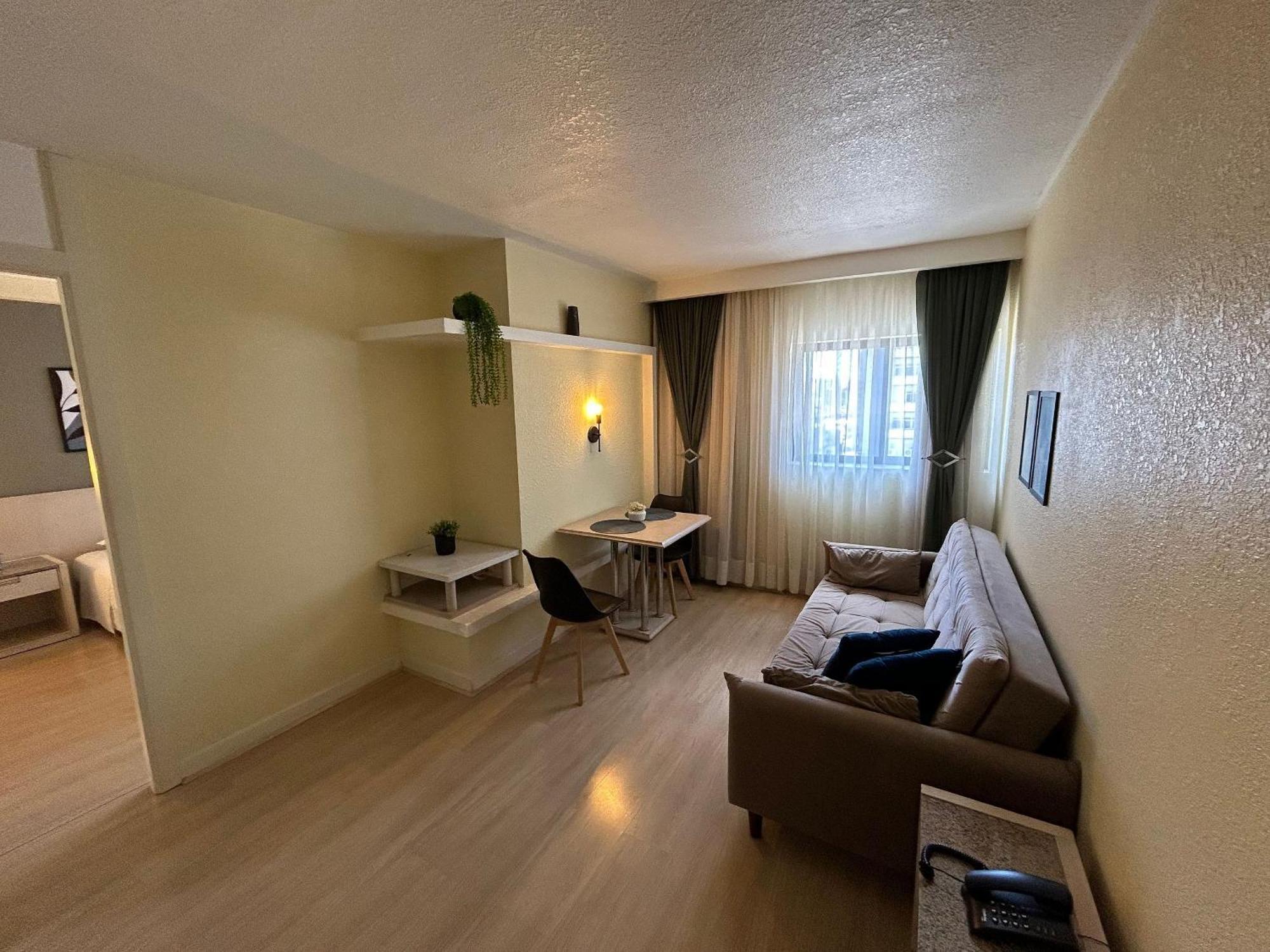 Apartment Flat No Local Do Centro/batel Curitiba